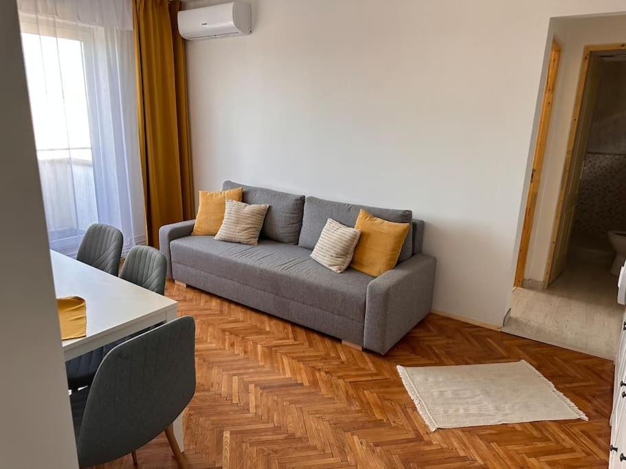 Lux Vivo Mall Apartment *